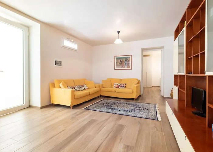Rossella House